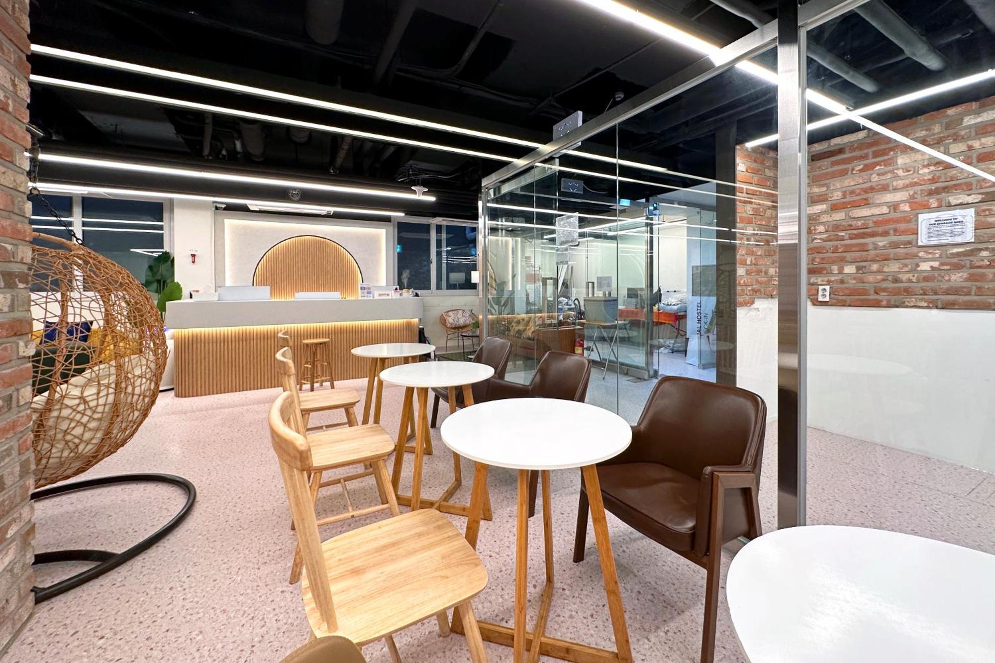 Oyo Hostel Myeongdong 6 ソウル特別市 エクステリア 写真